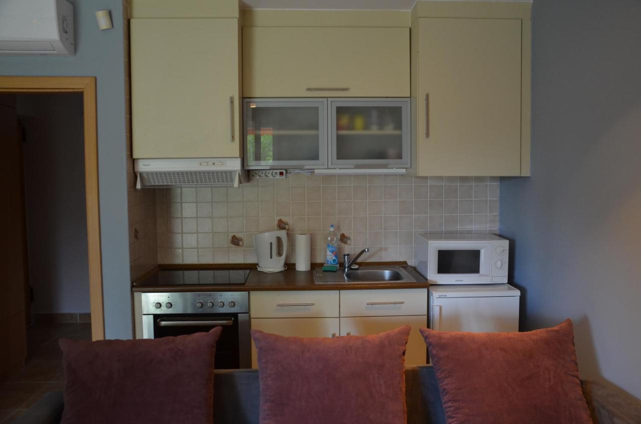 Vadszilva Apartman Balatonoszod Exterior foto