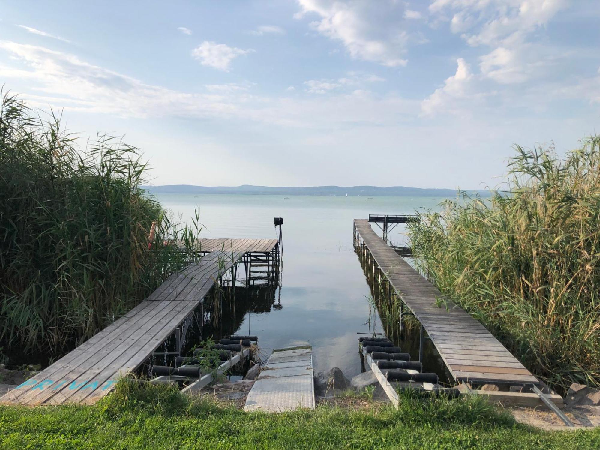 Vadszilva Apartman Balatonoszod Exterior foto
